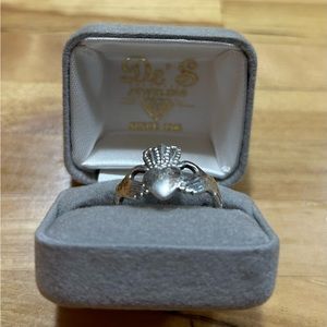 Men’s Claddagh Sterling Silver Ring